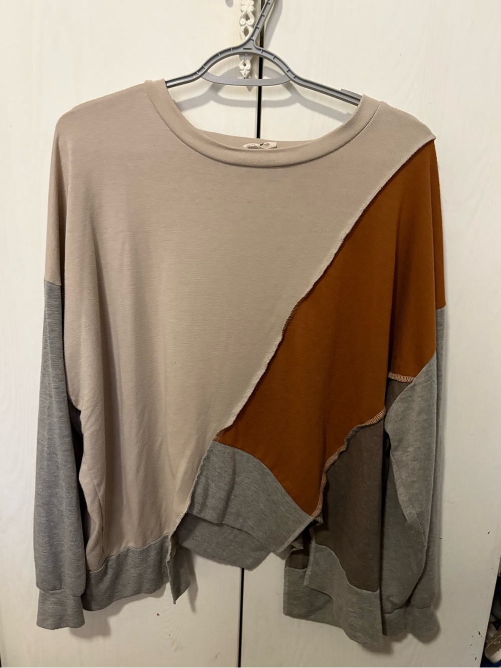 Bib! Womens Cutout Sweater